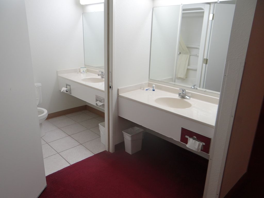 Rock Creek Hotel 사베사 객실 사진